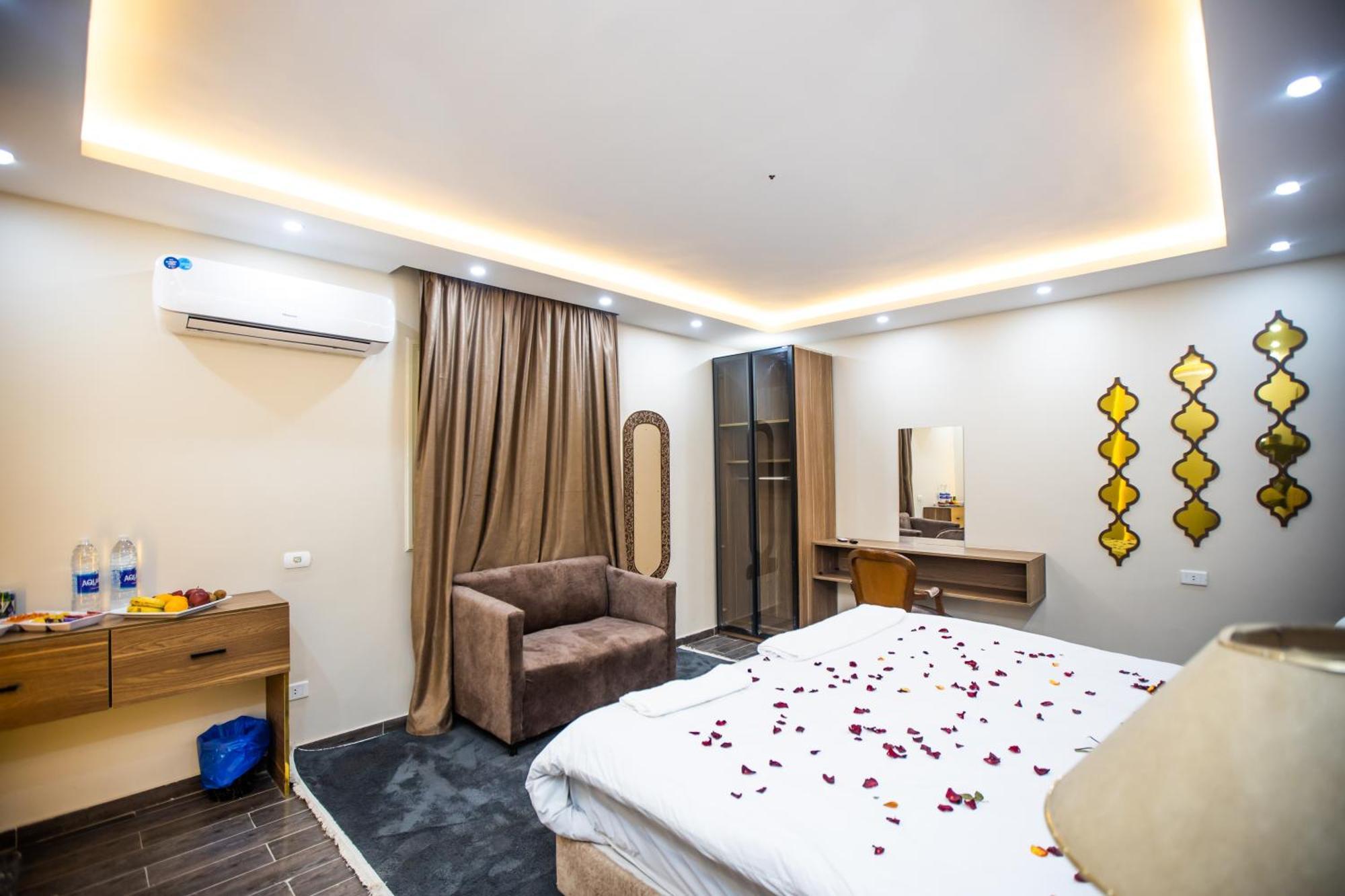 Comfort Giza Top Hotel Cairo Exterior photo