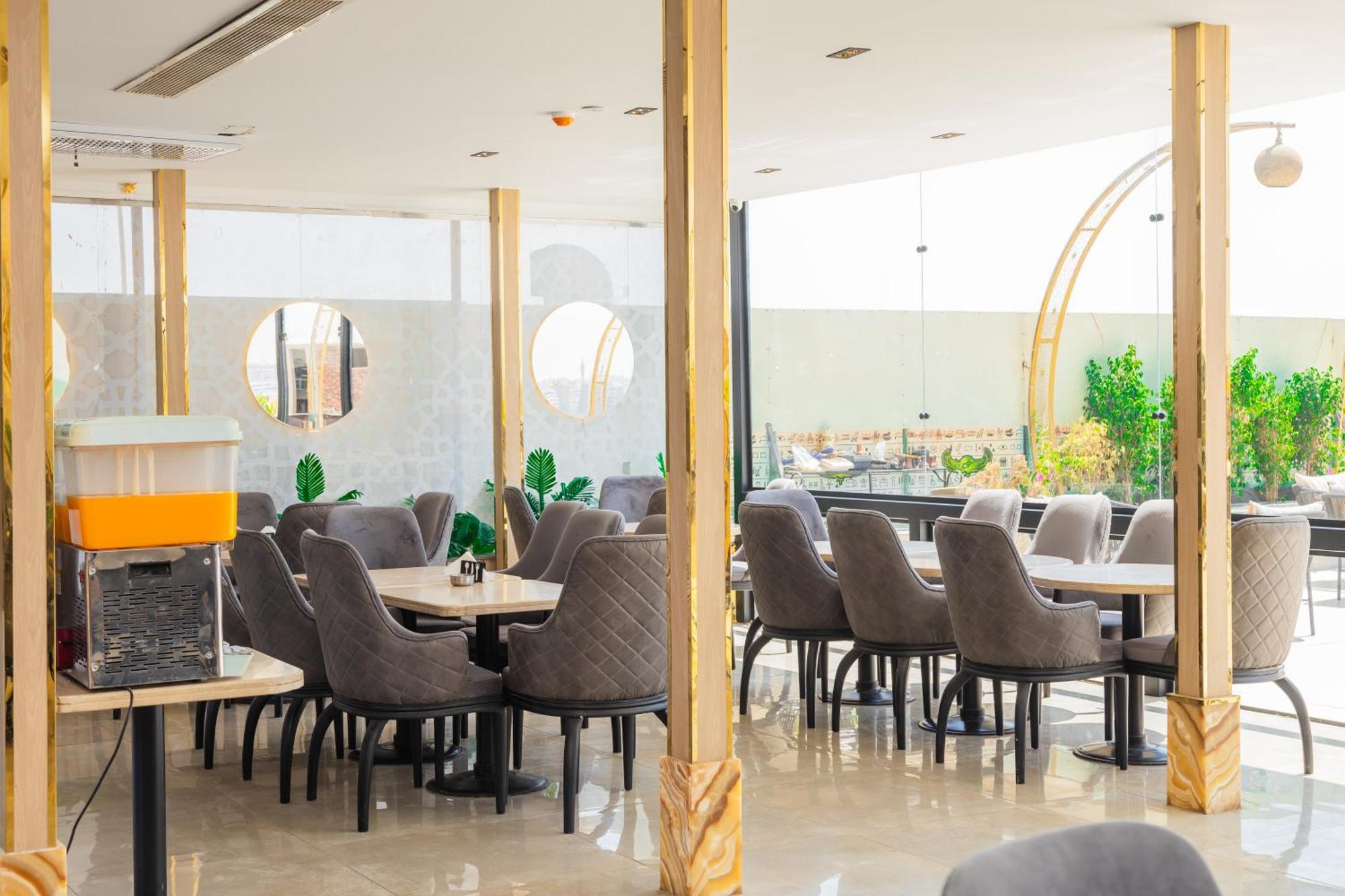 Comfort Giza Top Hotel Cairo Exterior photo